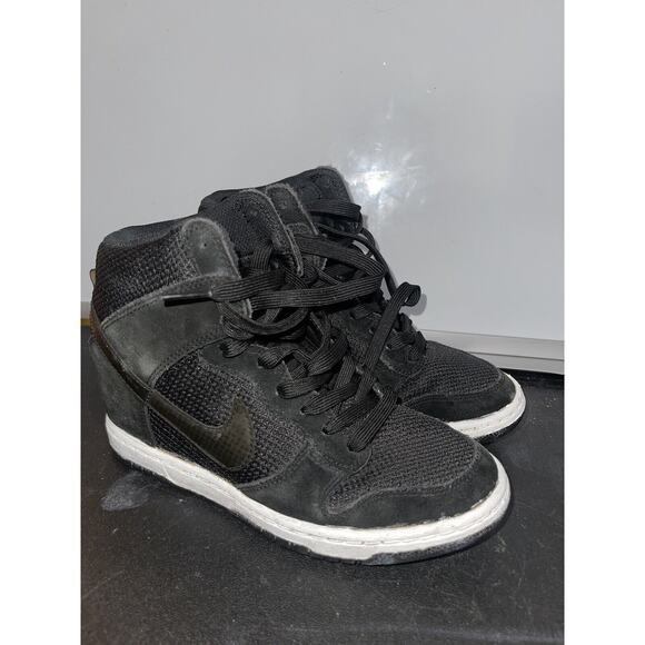 Nike Dunk Sky Hi Essential Hidden Wedge Heel Black High Womens Sz 6.5 644877-001 - Picture 1 of 7